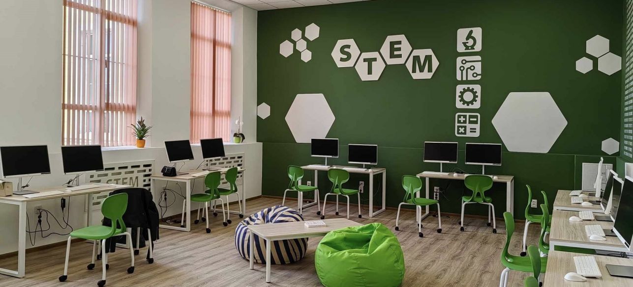 STEM CENTER ППМГ “Константин Фотинов” Самоков